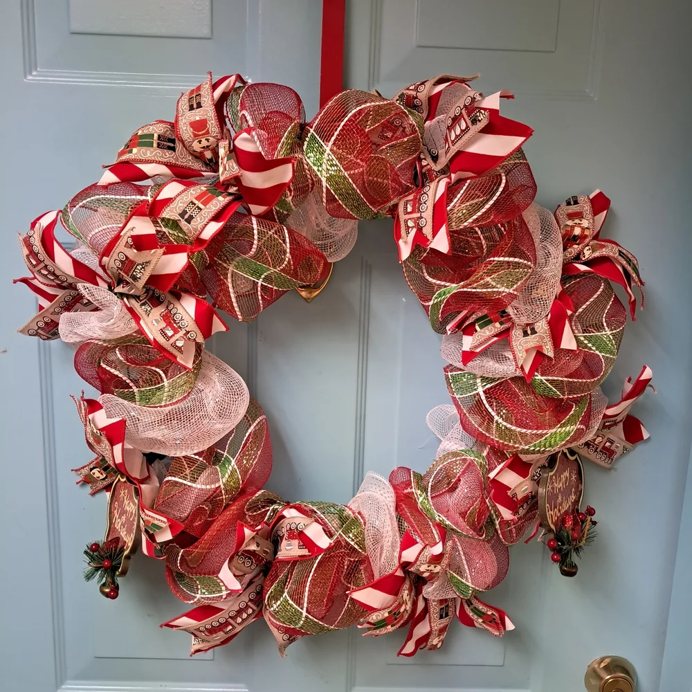 Festive Red and Green Holiday Wreath Christmas